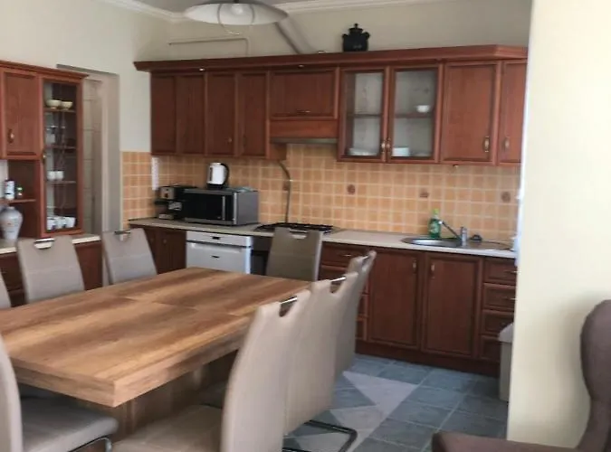 Apartment Tulipan Vendeghaz Hajduszoboszlo